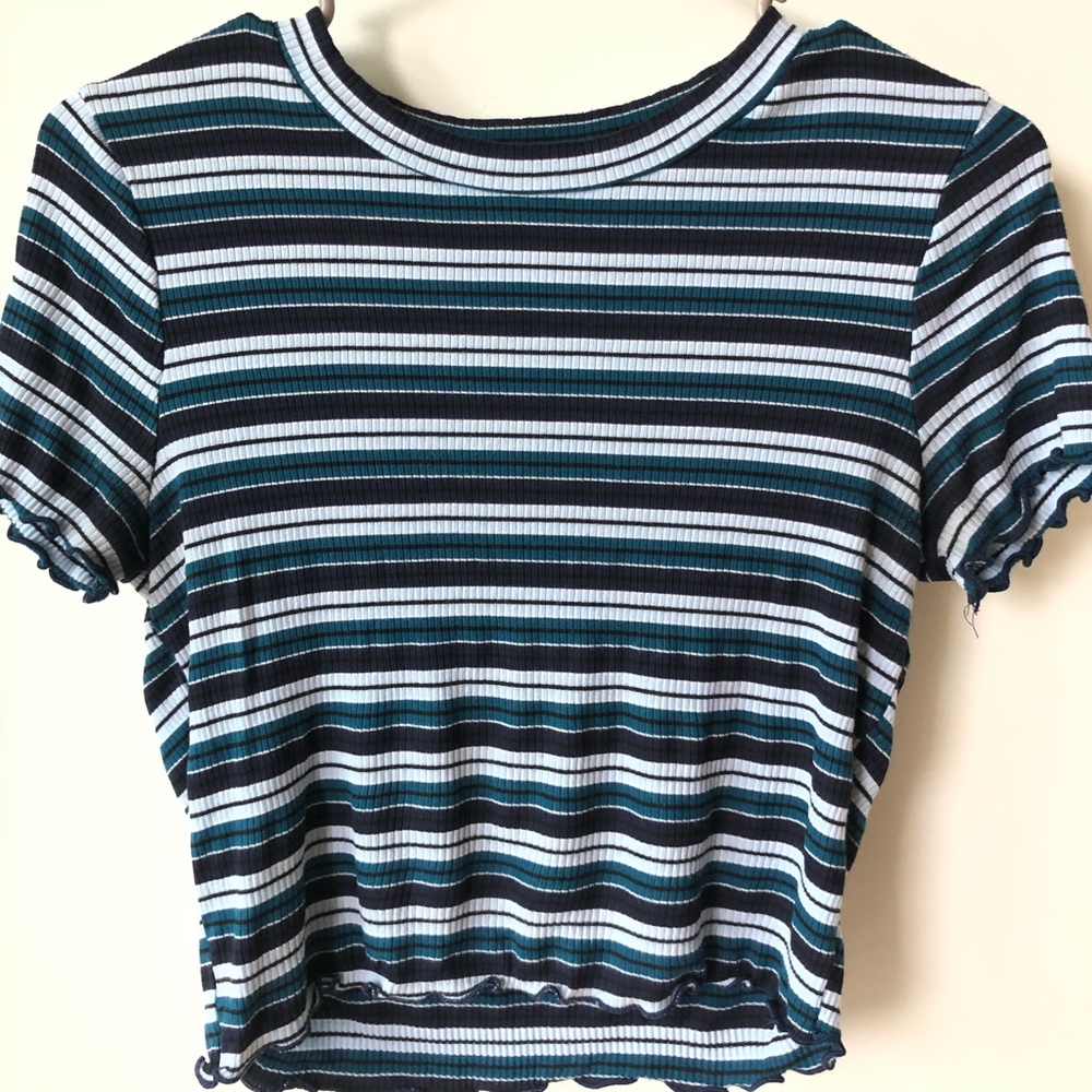 Striped crop t-shirt